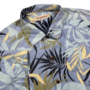 Tommy Bahama Silk Camp Shirt Men's L Tropical Beach Resort Preppy Floral Resort